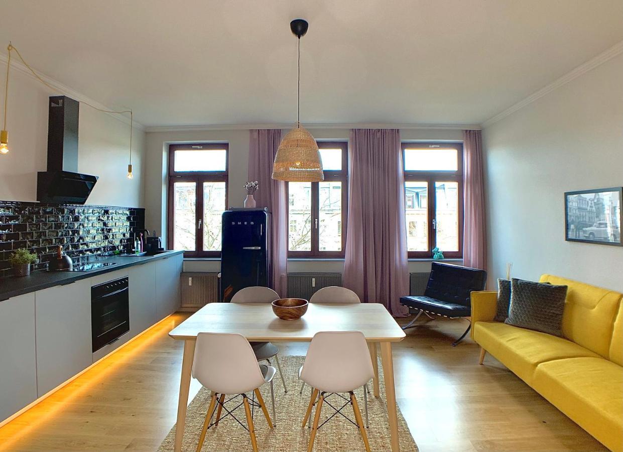 Ferienwohnung Cosy And Modern In Vibrant West Leipzig Exterior foto