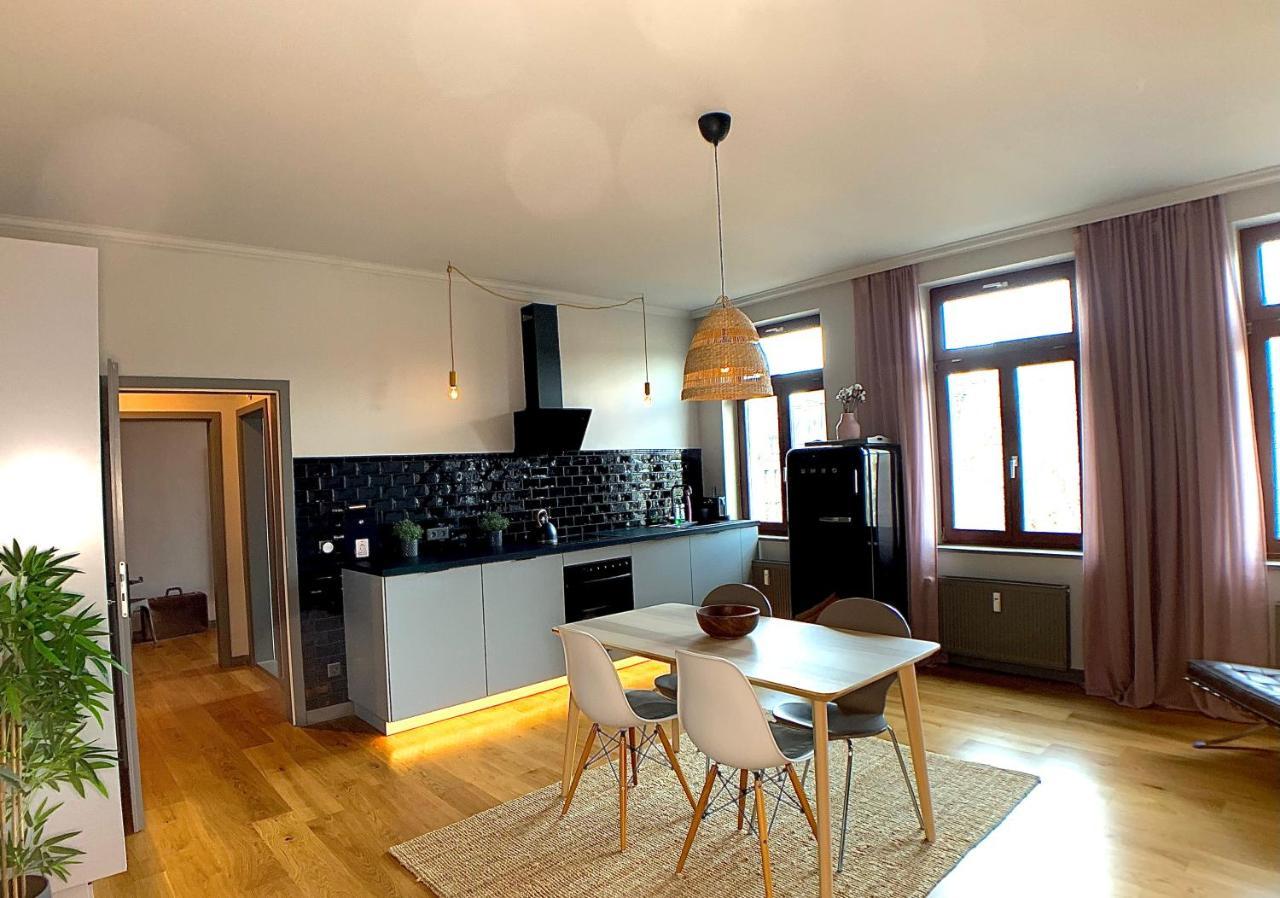 Ferienwohnung Cosy And Modern In Vibrant West Leipzig Exterior foto
